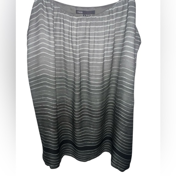 EUC Vince 100% Silk Green White Striped Lined Tank Small Lightweight - Picture 1 of 7